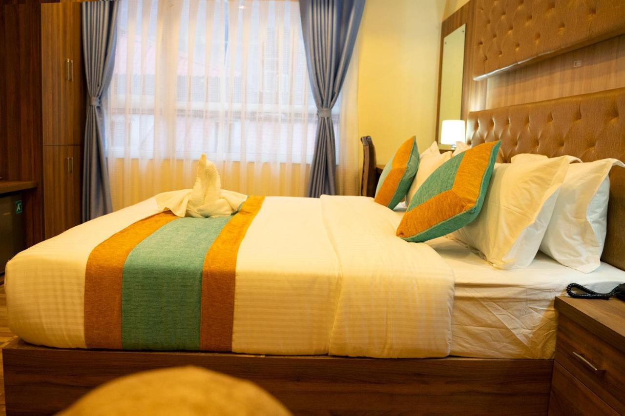 Grand Yak Boutique Hotel Kathmandu Exteriör bild