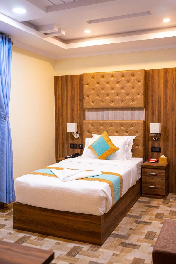 Grand Yak Boutique Hotel Kathmandu Exteriör bild
